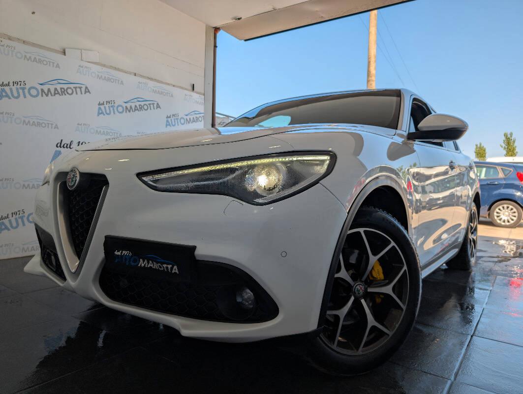 Alfa Romeo Stelvio 2.2 t Super Q4 190cv auto my19