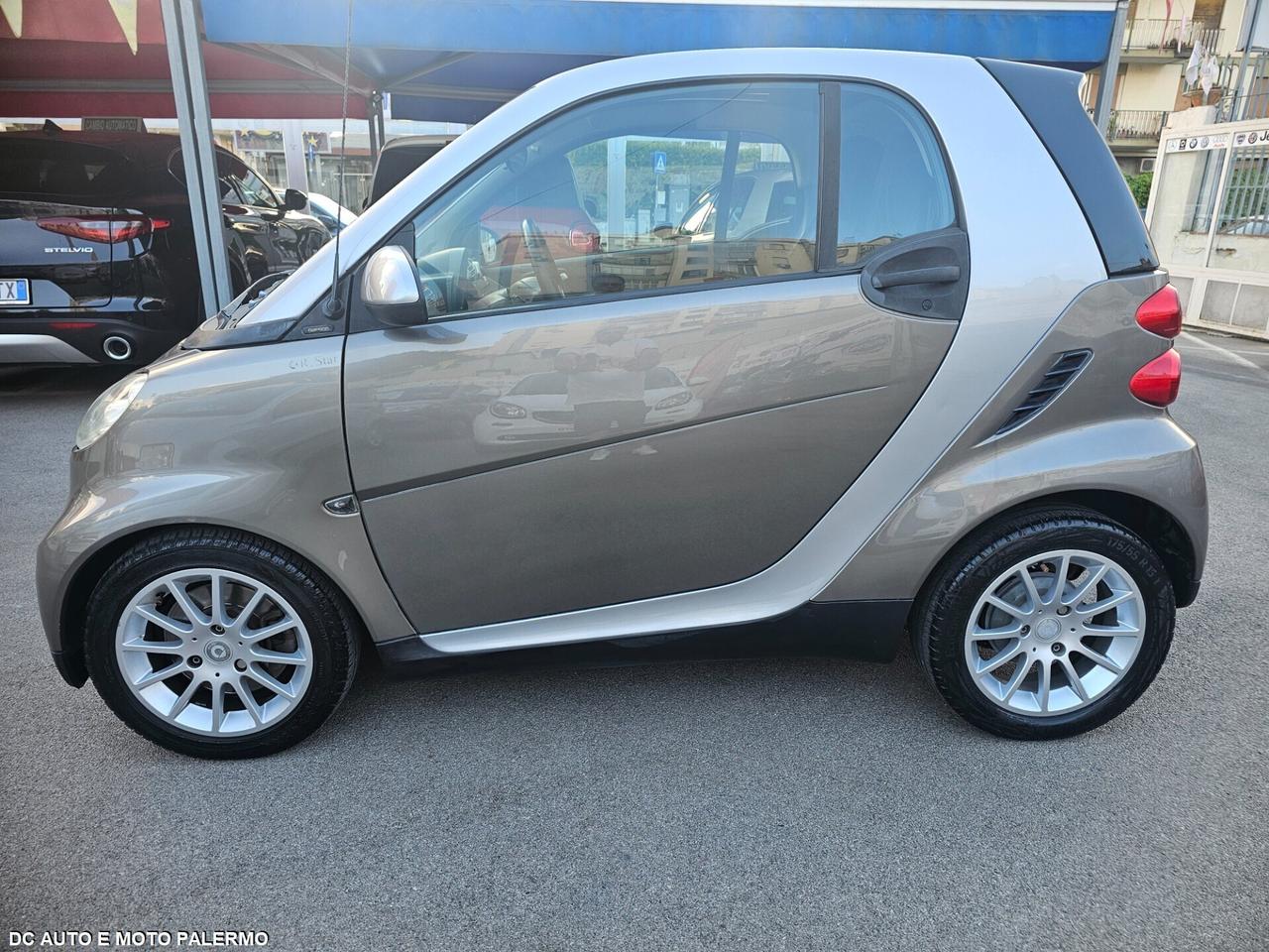 Smart ForTwo 1000 52 kW MHD 71CV.Passion..2009