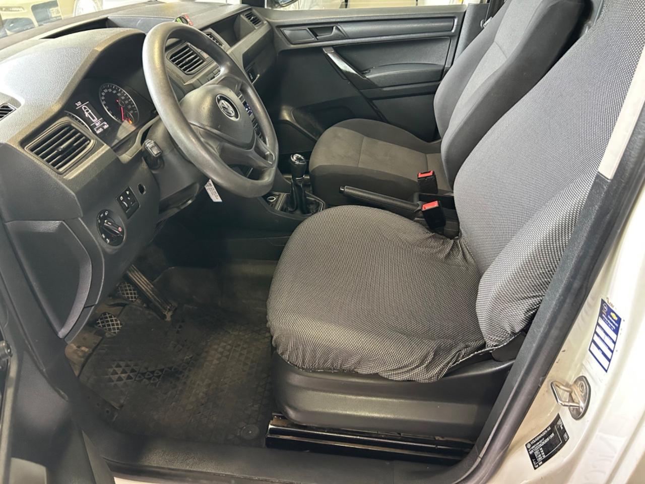Volkswagen Caddy 2.0 TDI 122 CV 4Motion GANCIO TRAINO SCAFFALATURE