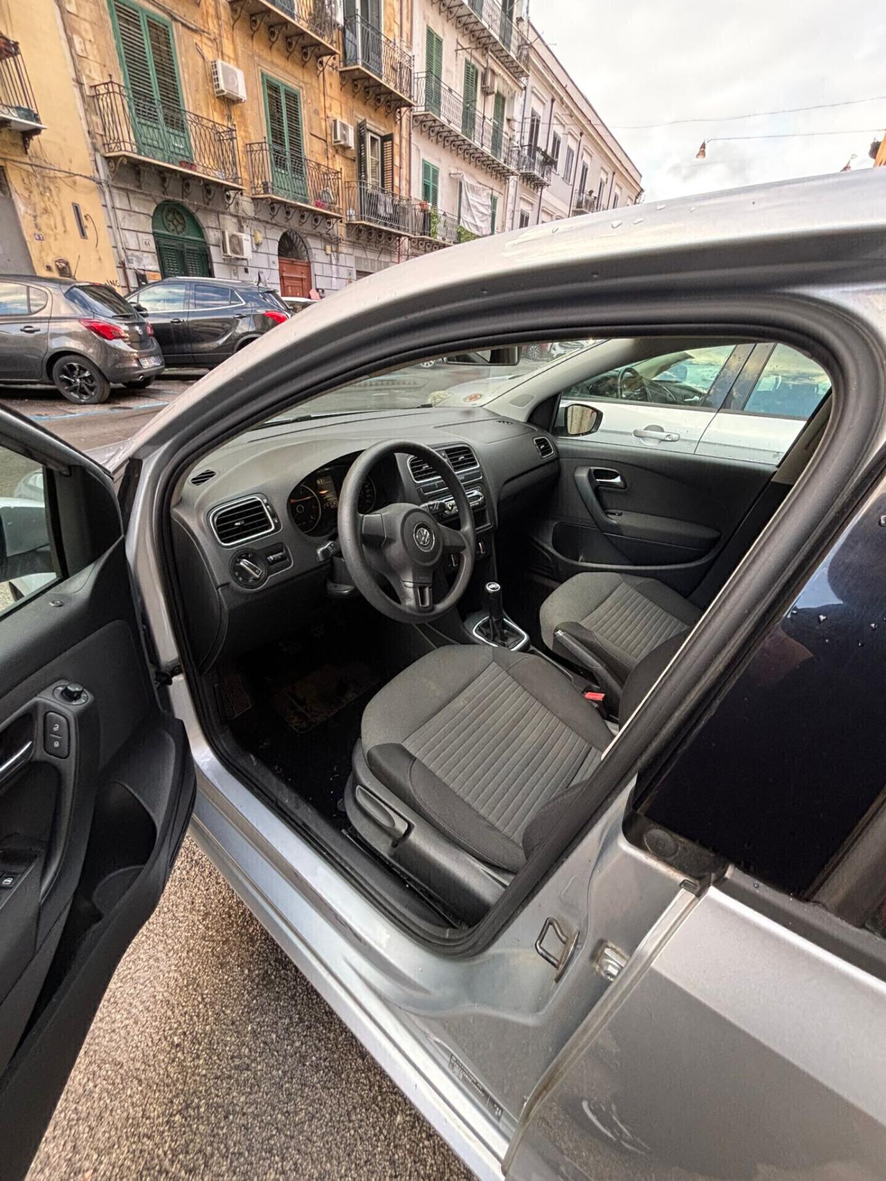 Volkswagen Polo 1.4 5 porte Highline FINANZIABILE NEOPATENTATI