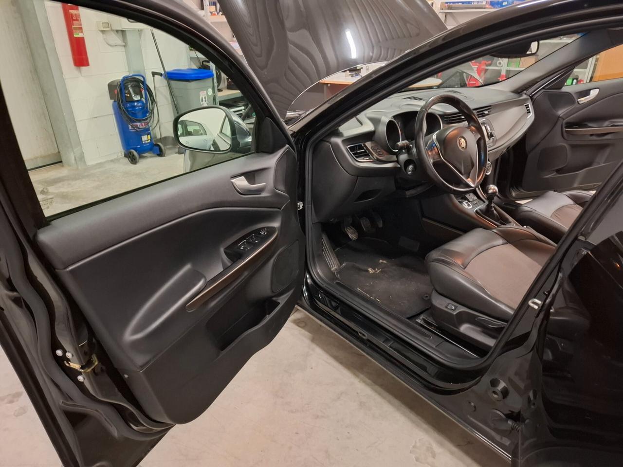 Alfa Romeo Giulietta 2.0 JTDm-2 150 CV Exclusive