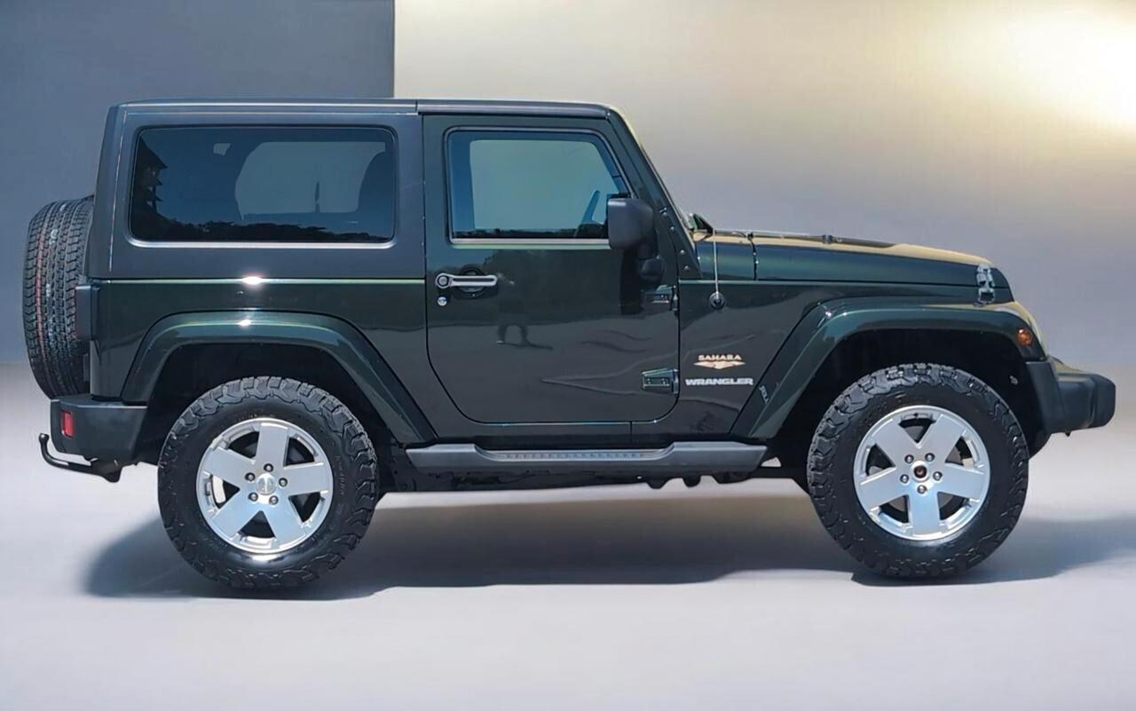 Jeep Wrangler 2.8 CRD AUTOM 4X4 SAHARA