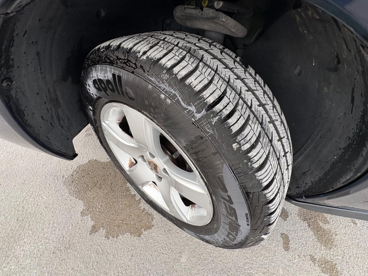 Peugeot 3008 1.6 HDi 110CV cambio robotizzato Outdoor