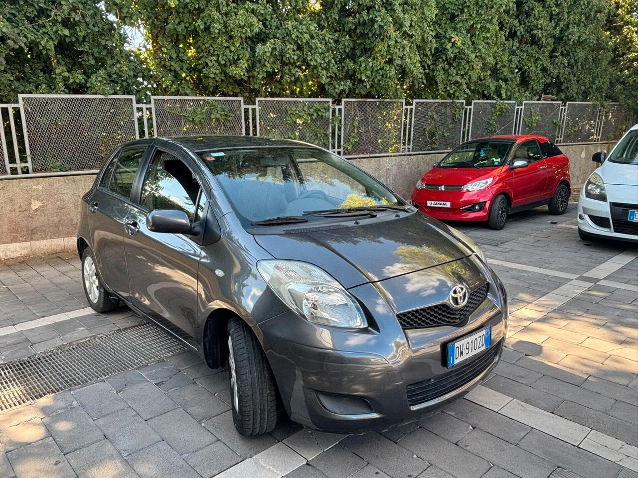 Toyota Yaris 1.4 D-4D DPF 5 porte Sol
