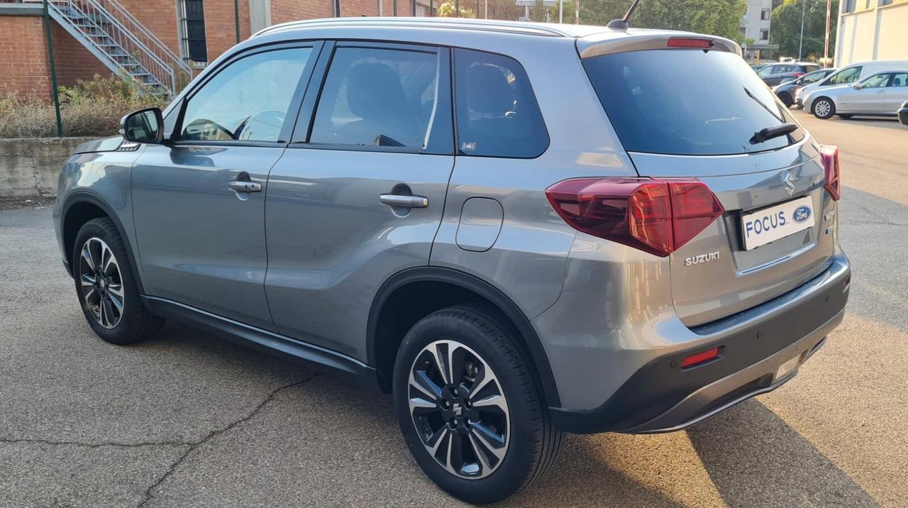 Suzuki Vitara 1.4 Hybrid Top