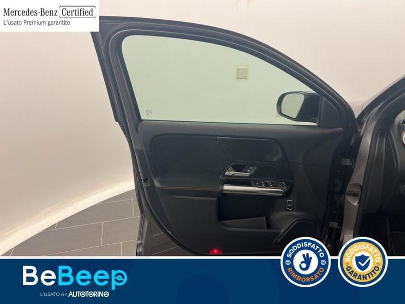 Mercedes-Benz GLA 200 D PREMIUM 4MATIC AUTO
