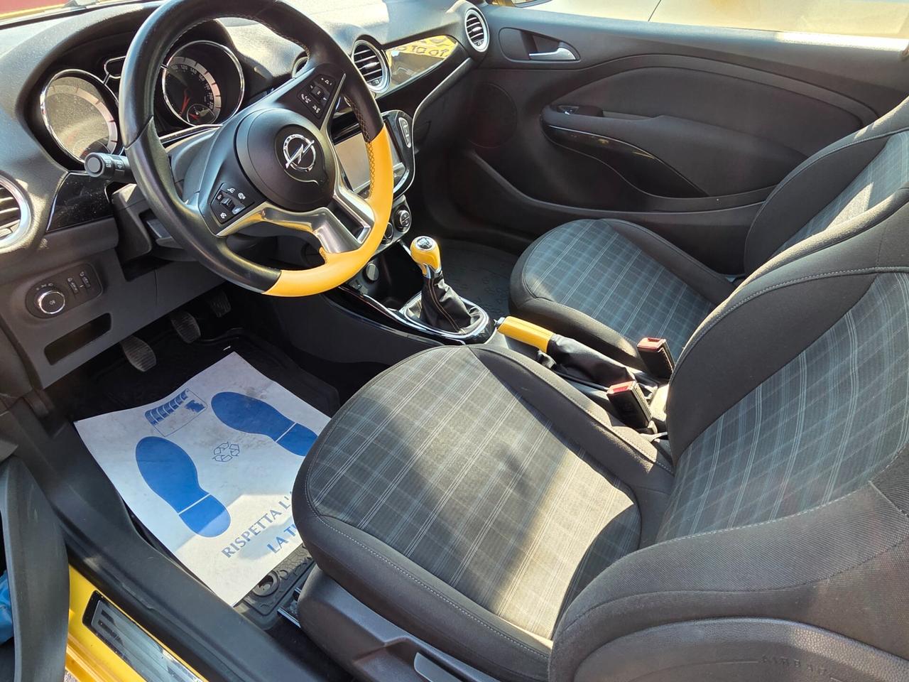 Opel Adam 1.4 87 CV GPL Tech VR/46 Limited Edition