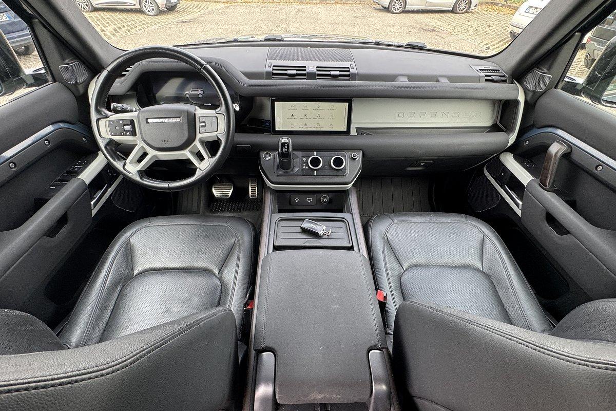 LAND ROVER Defender 110 3.0D I6 200 CV AWD Auto X-Dynamic SE