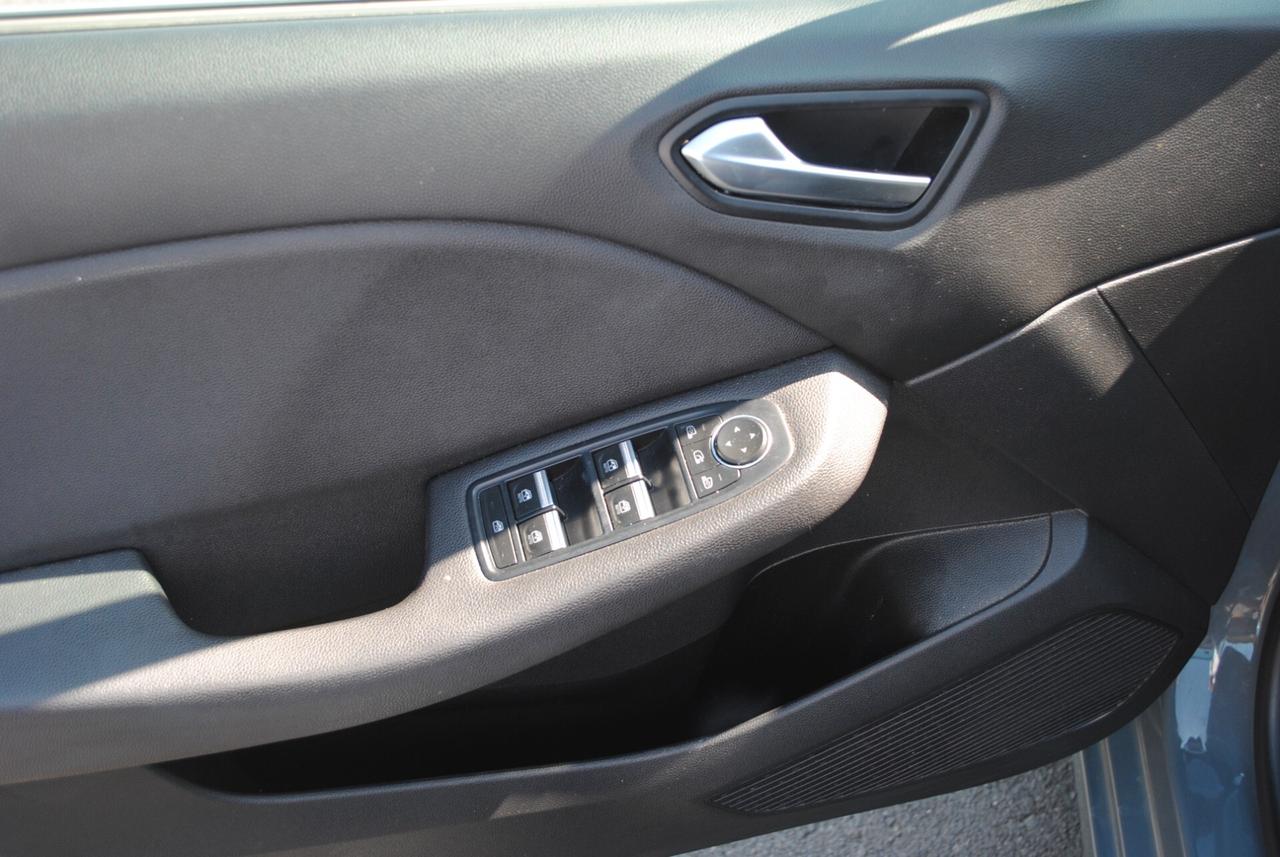 RENAULT CLIO 1.0 BENZ/GPL 100 CV OK NEOPATENTATI
