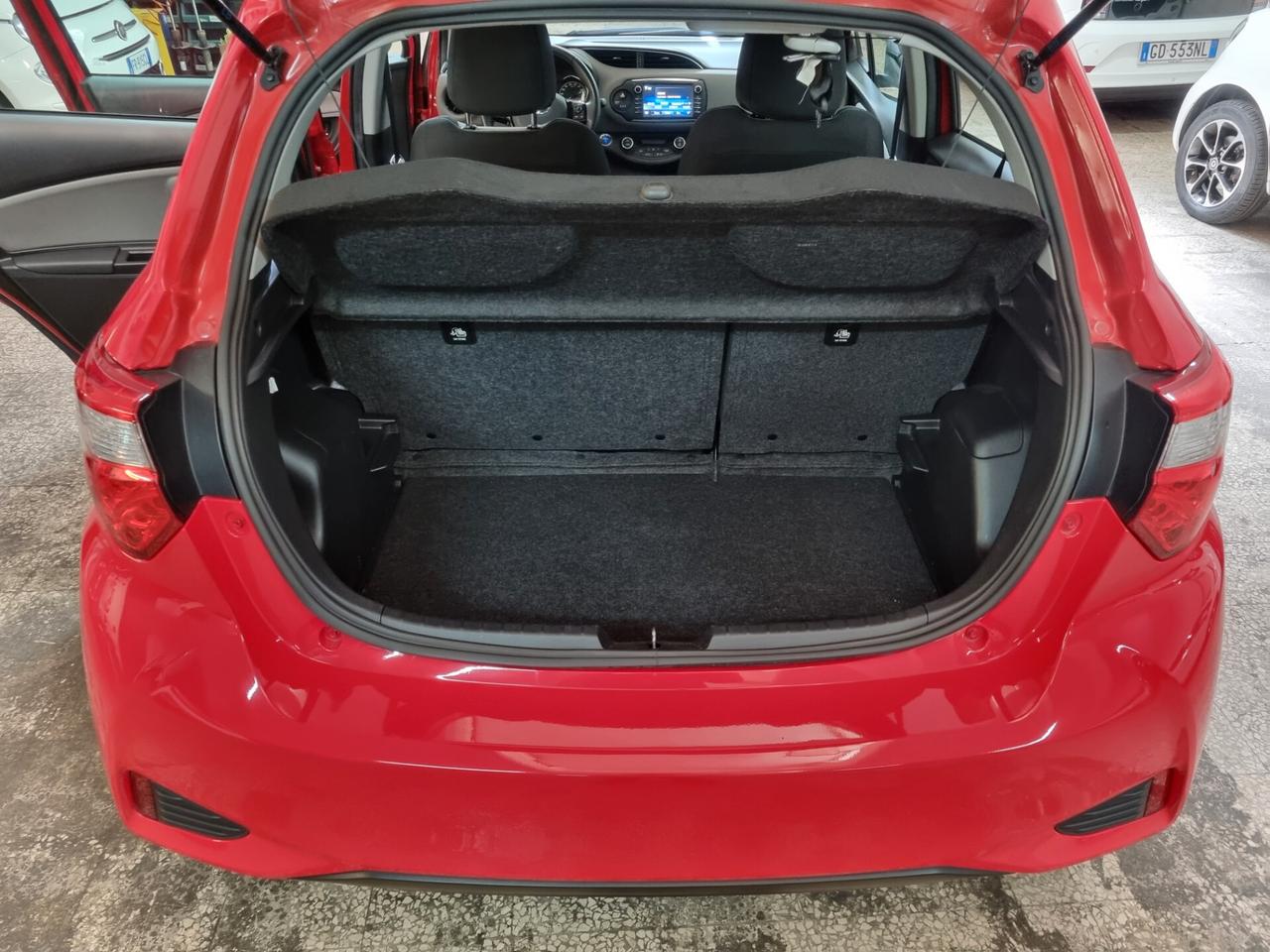 Toyota Yaris 1.5 Hybrid 5 porte Active