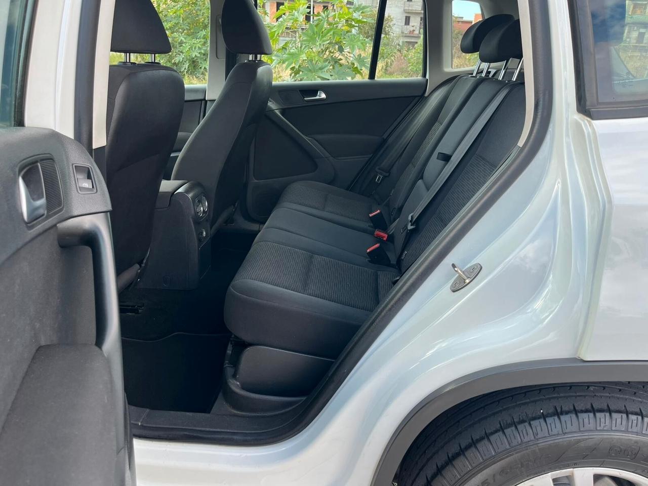 Volkswagen TIGUAN 2.0TDI FULL COME NUOVA 2015