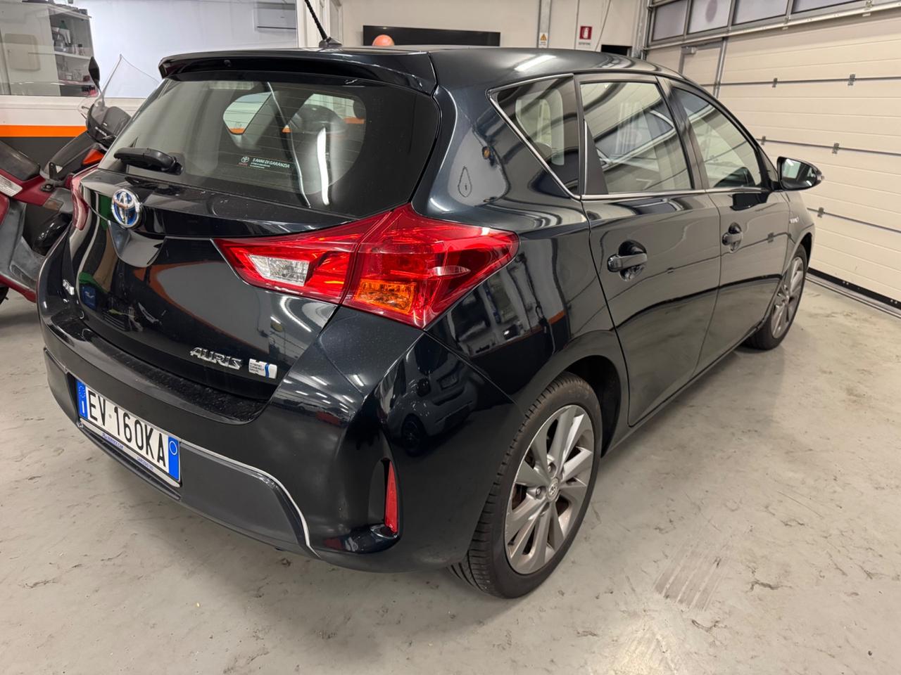 Toyota Auris 1.8 Hybrid FATTURA BATTERIE NUOVE