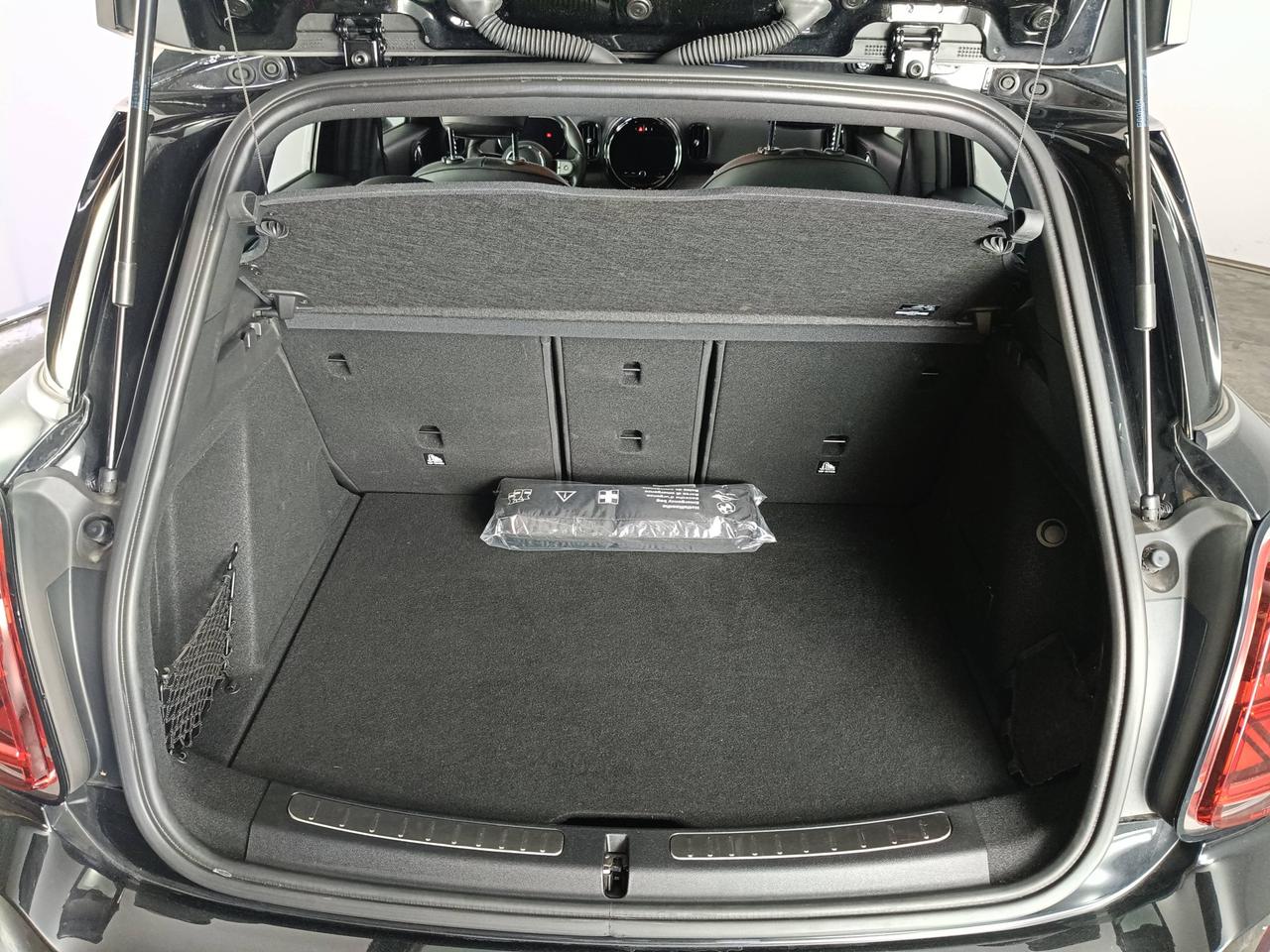 MINI Mini Countryman F60 2020 - Mini Countryman 2.0 Cooper SD Yours all4 auto