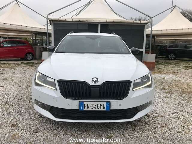 Skoda Superb Wagon 2.0 tdi Sportline 150cv dsg my18