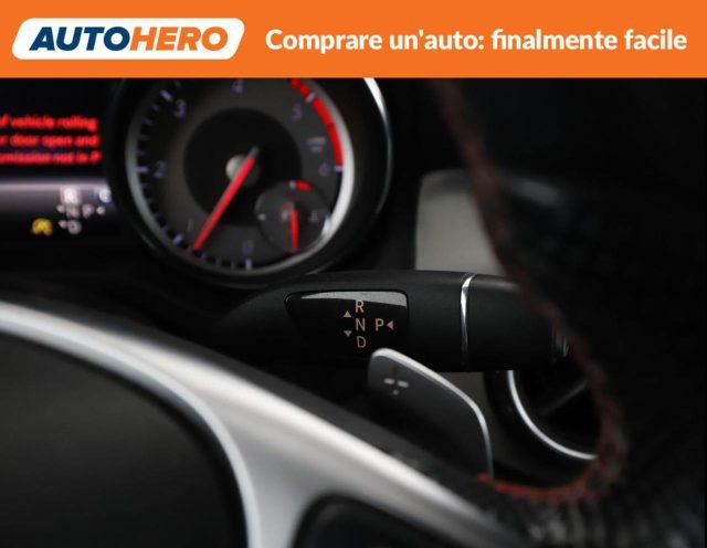 MERCEDES-BENZ GLA 200 d Automatic Premium