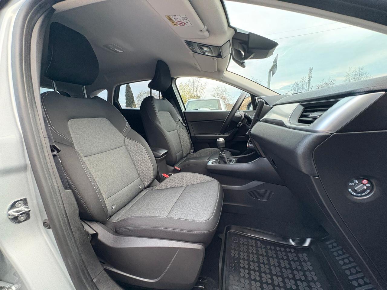 RENAULT CAPTUR 1.0 BENZ SI NEOPATENTATI KM 24.066