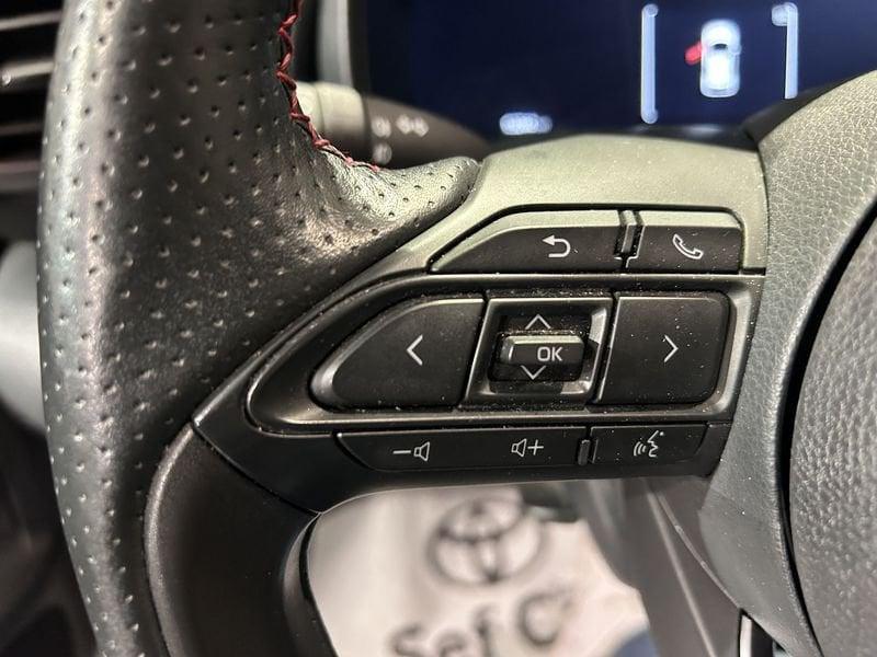 Toyota Yaris Yaris 1.5 130 Hybrid 5 porte GR Sport AREA C FREE