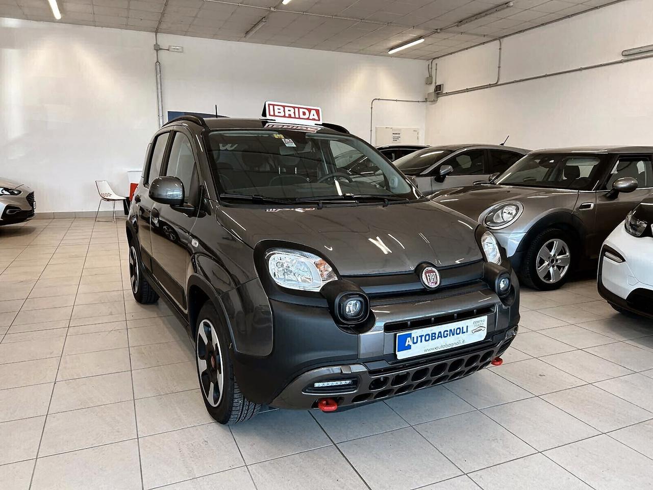 Fiat Panda CROSS 1.0 FireFly Hybrid 6mt SPOTICAR