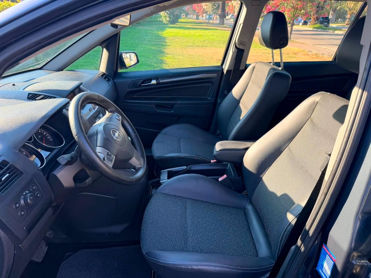 Opel Zafira 1.9 cdti Cosmo 120cv auto