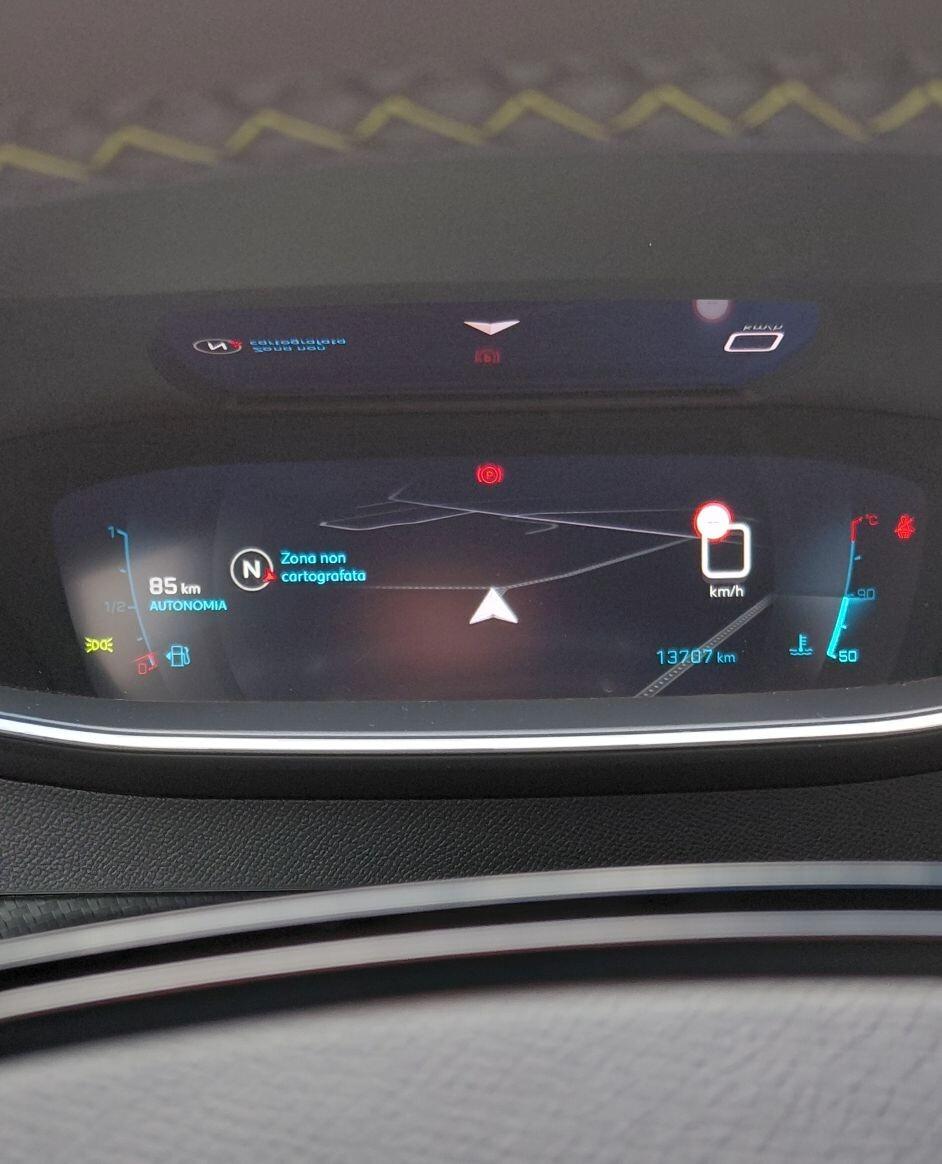 Peugeot 208 PureTech 100cv GT