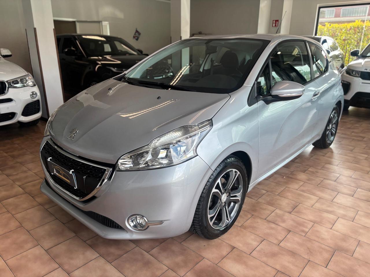 Peugeot 208 3p 1.2 puretech *PER NEO PATENTATI*