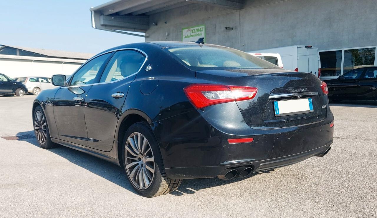 Maserati Ghibli V6 Diesel 275 CV MOTORE ROTTO