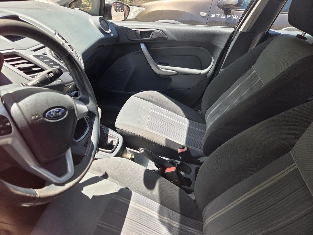FORD FIESTA1.4 DIESEL 90CV 5 PORTE UNICO PROPRIET.