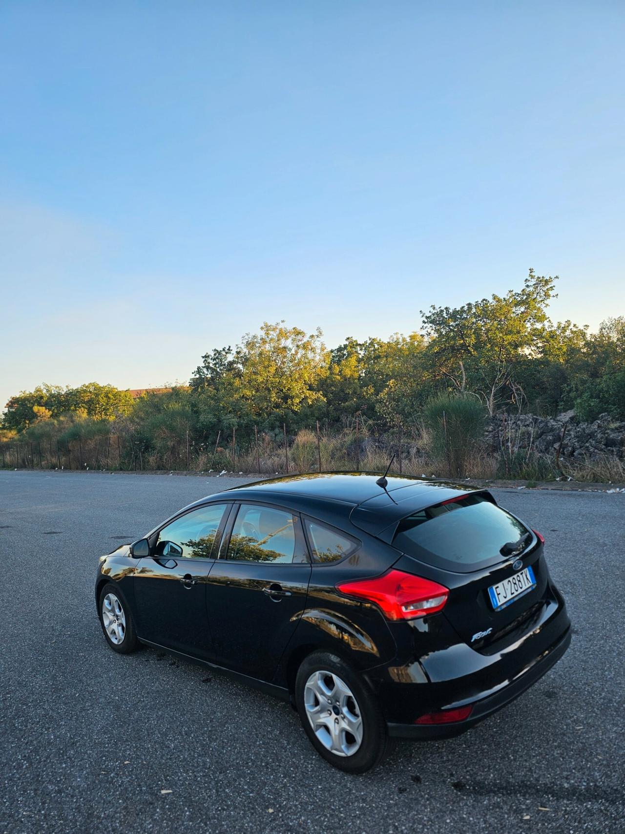 Ford Focus Titanium 1.5 diesel 120cv cambio manuale