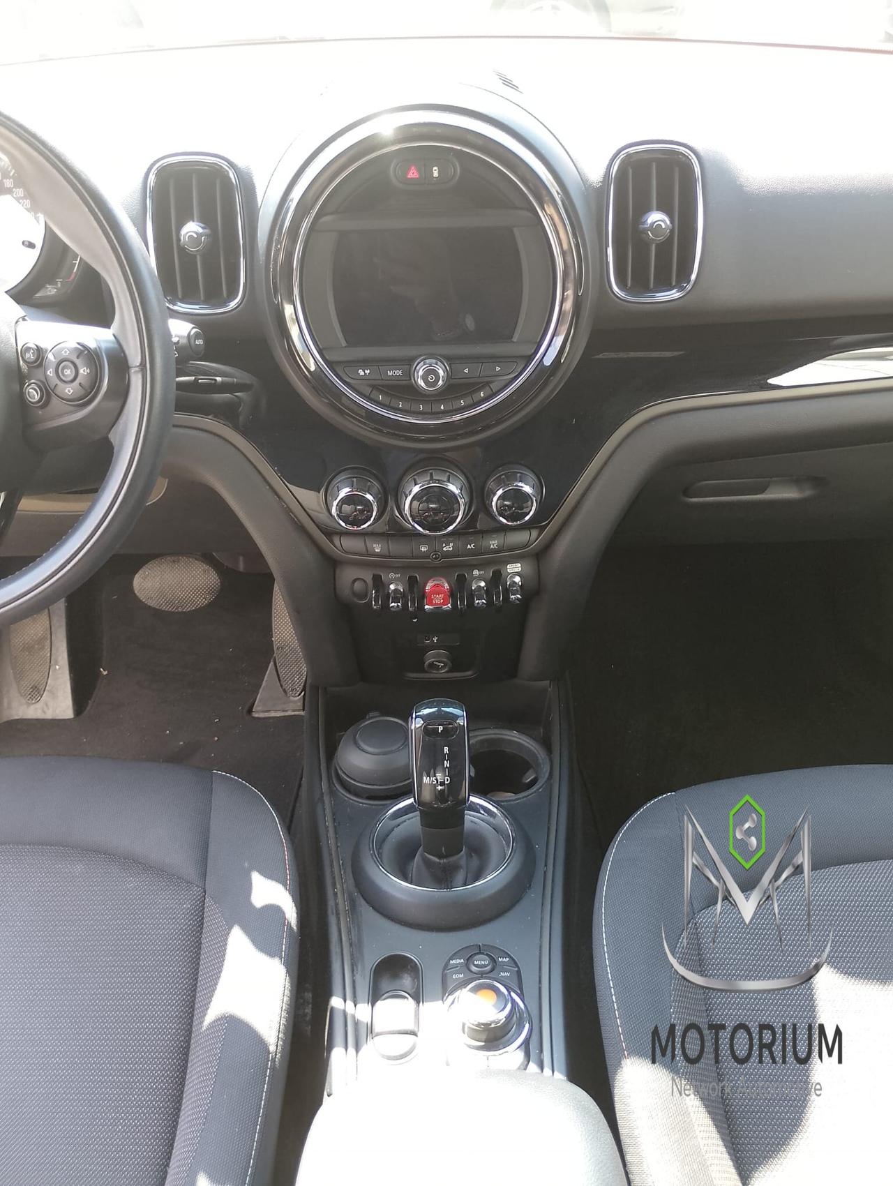 MINI Cooper D Countryman HYPE