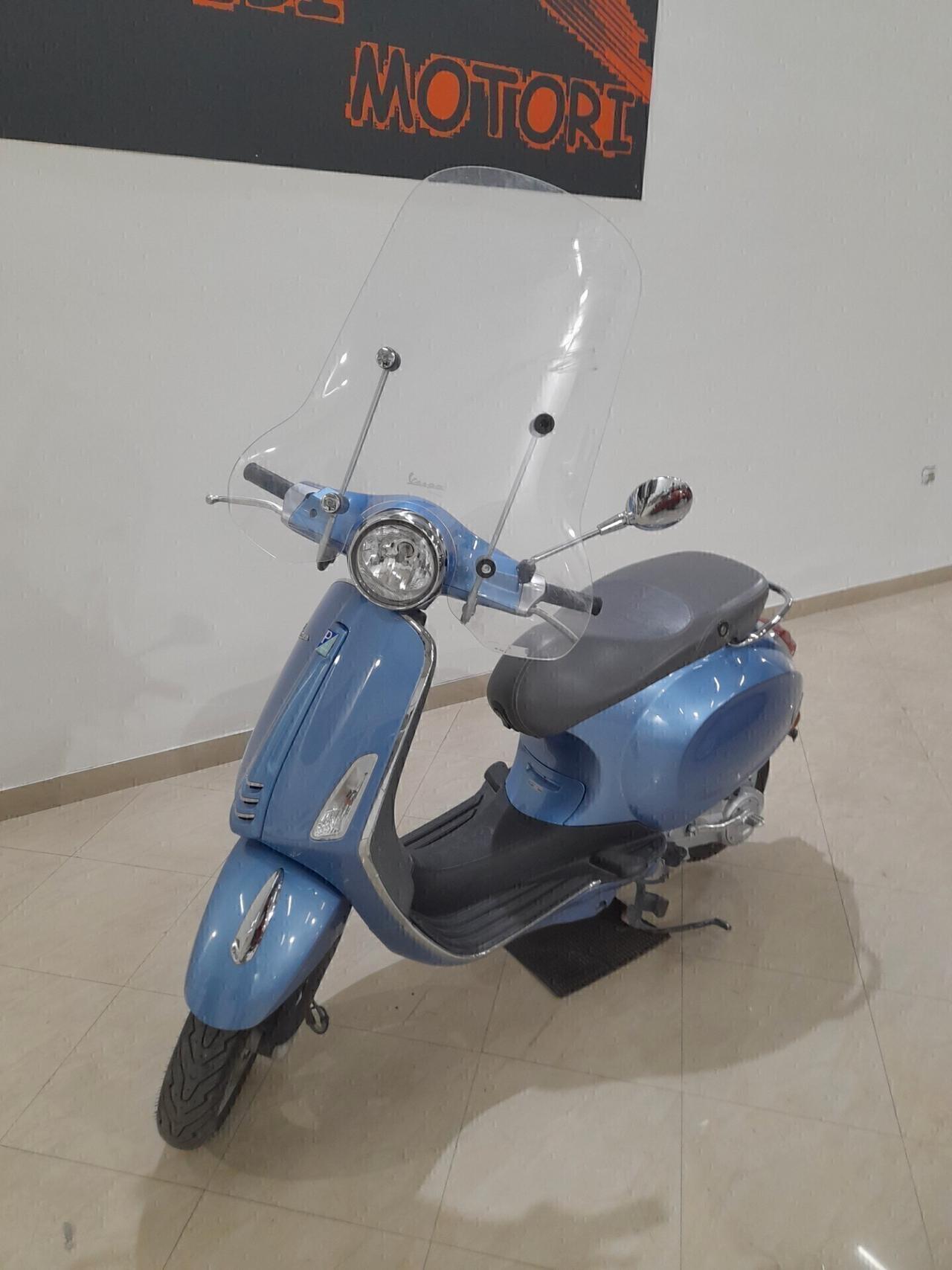VESPA 50cc PRIMAVERA GARANTITA