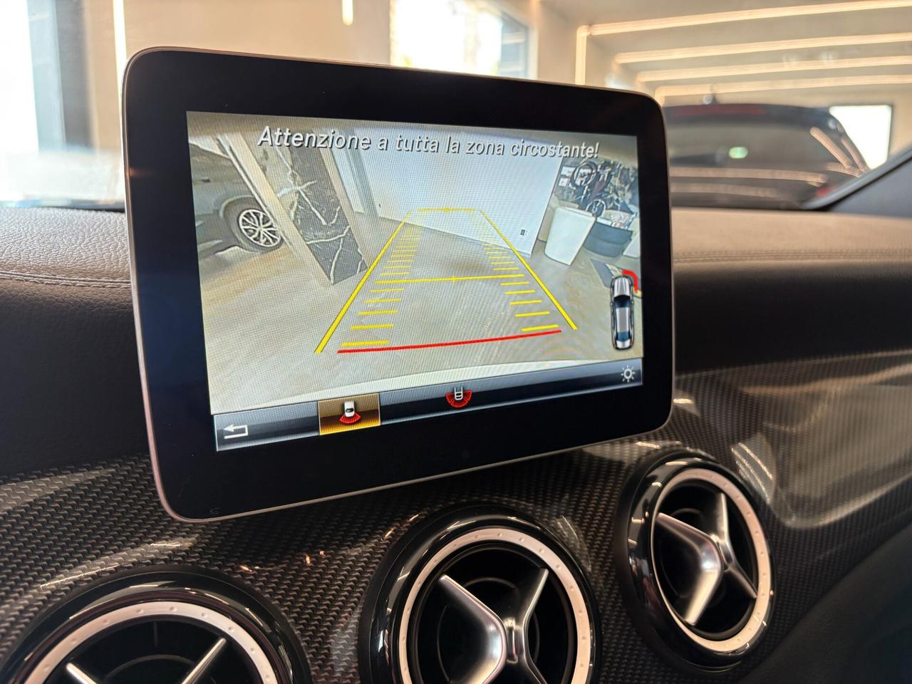 Mercedes-benz CLA 200 d Auto Premium AMG