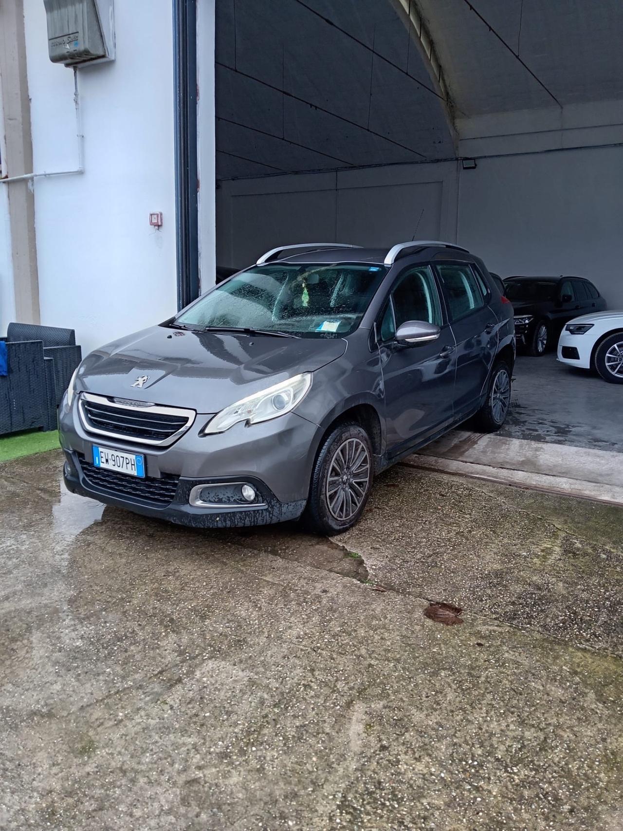 Peugeot 2008 1.6 e-HDi 92 CV Stop&Start Urban Cross