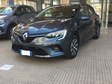 Renault Clio Full Hybrid E-Tech 140 CV 5 porte Intens