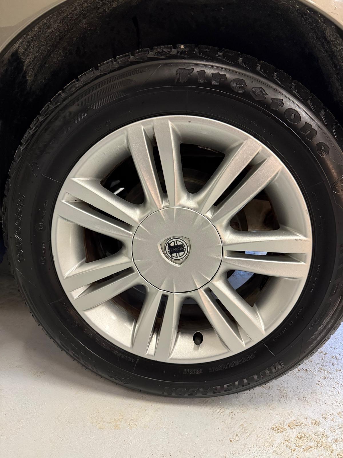 Lancia MUSA 1.4 16V Platino Plus