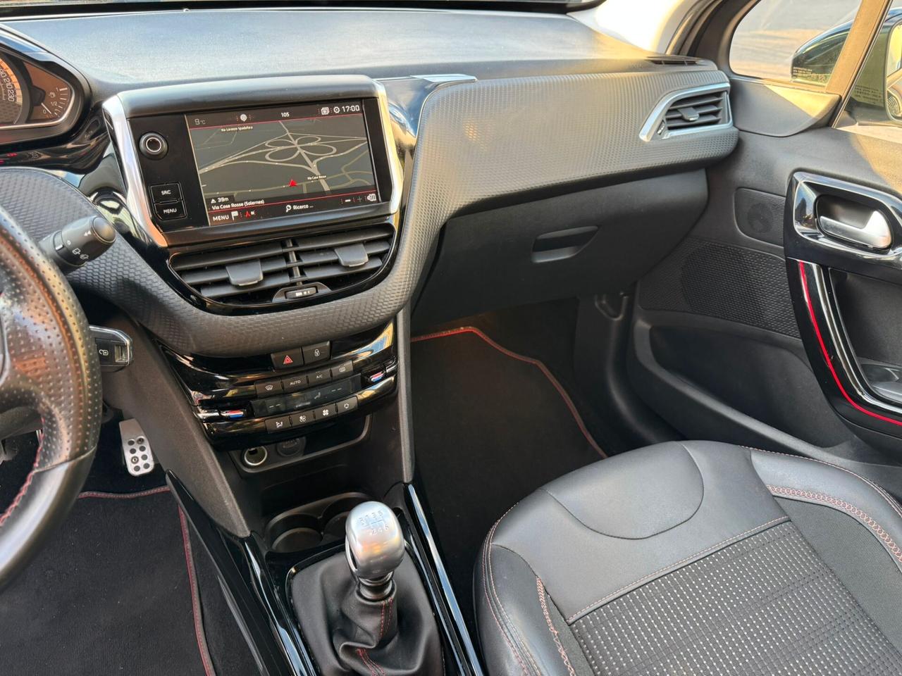 Peugeot 2008 BlueHDi 100 S&S GT Line