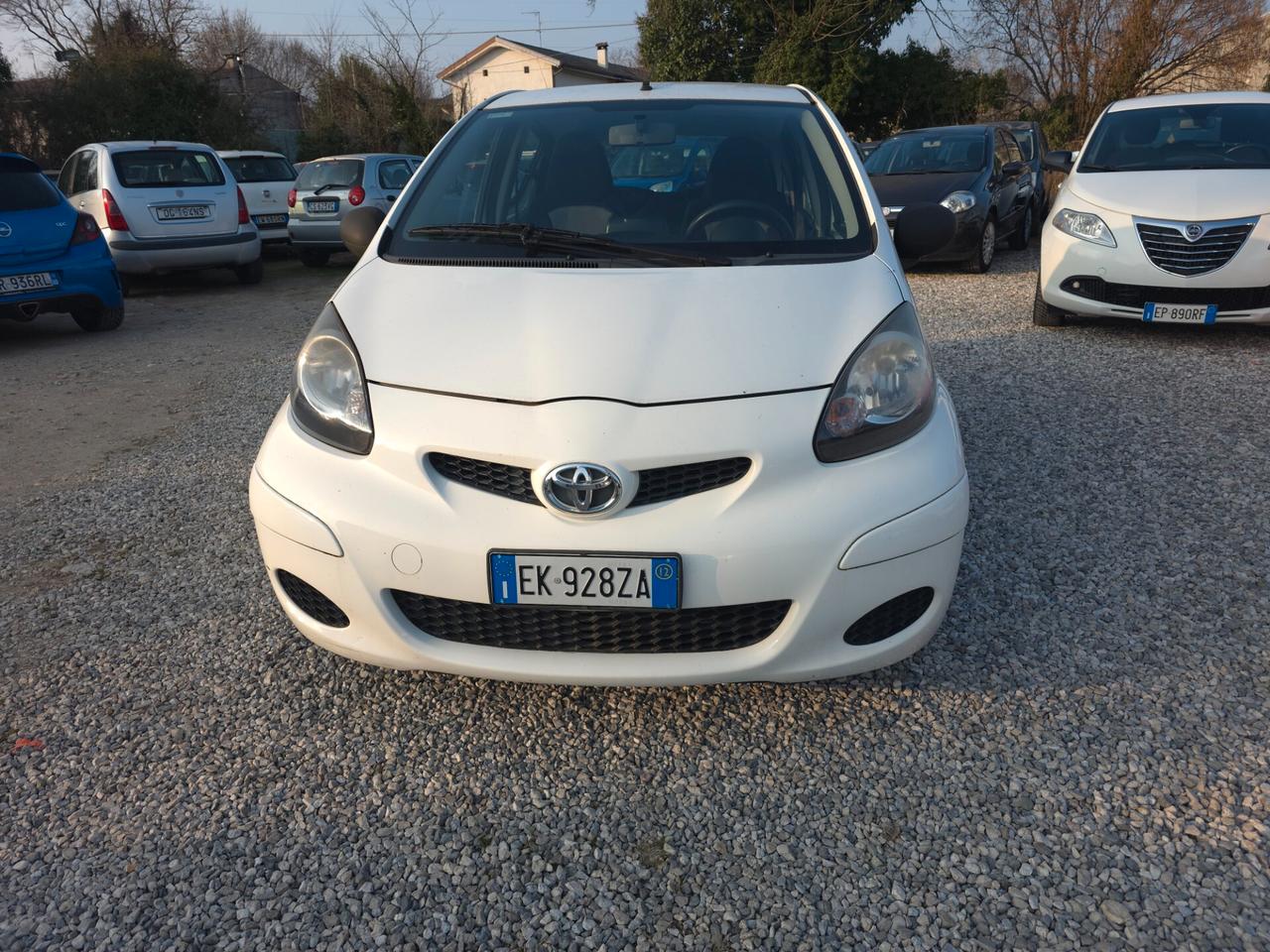 Toyota Aygo 1.0 12V VVT-i 5 porte Sol Connect