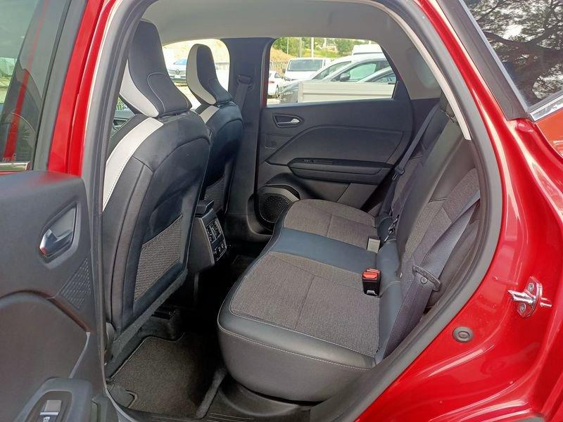 Renault Captur 1.6 E-Tech phev Intens 160cv auto my21