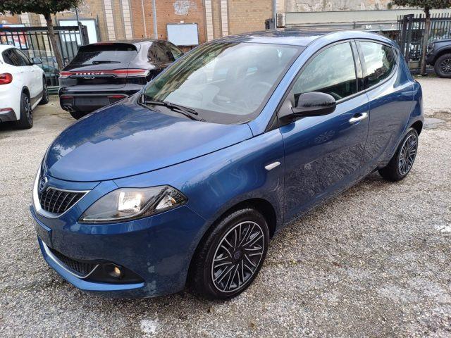 LANCIA Ypsilon 1000 HYBRID GOLD 70CV 5 POSTI CARPLAY CAM ITALIA