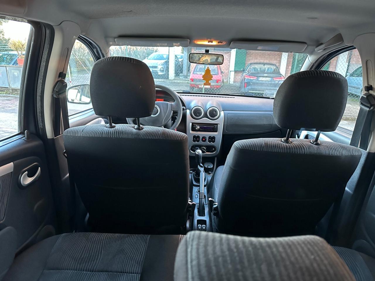 Dacia Sandero 1.4 GPL (12 RATE)