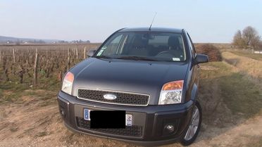 Ford Fusion 1.4 TDCi 5p. Titanium