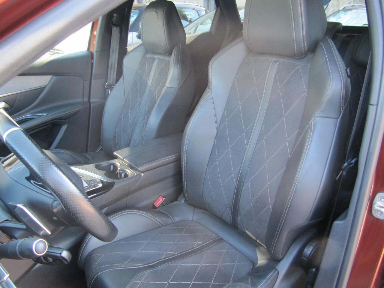 Peugeot 3008 BlueHDi 180 S&S EAT6 GT - automatico