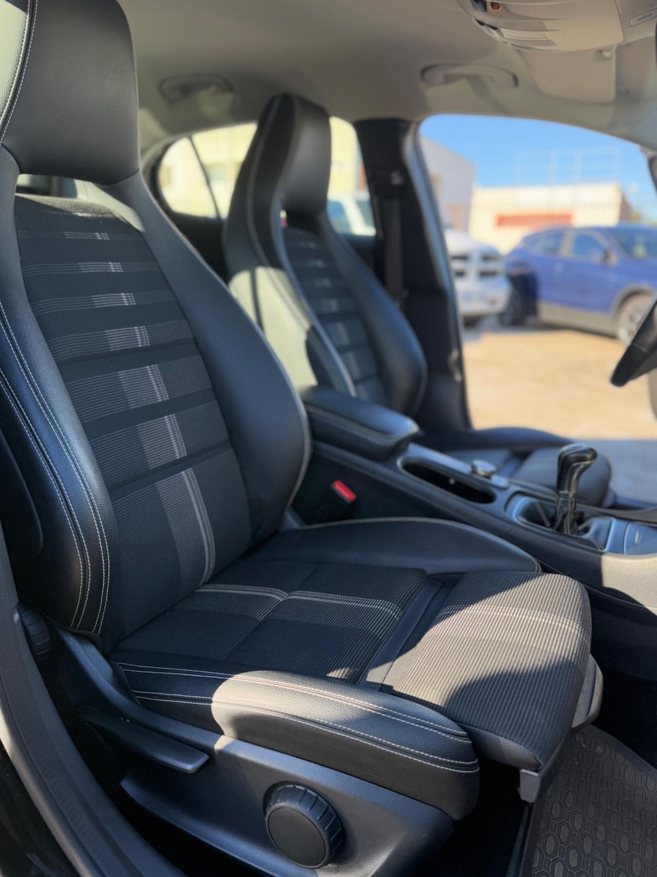 Mercedes-benz A 180 d Automatic Premium