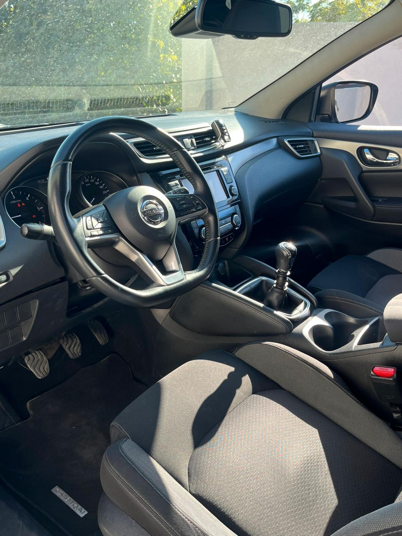 Nissan Qashqai 1.5 dCi N-Connecta