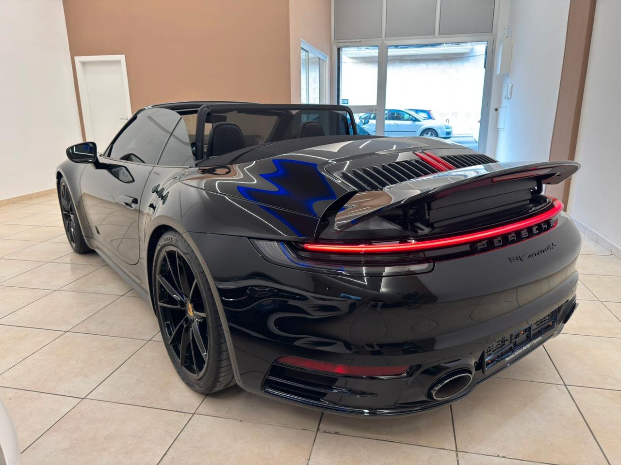 Porsche 911 Carrera 4S Cabriolet