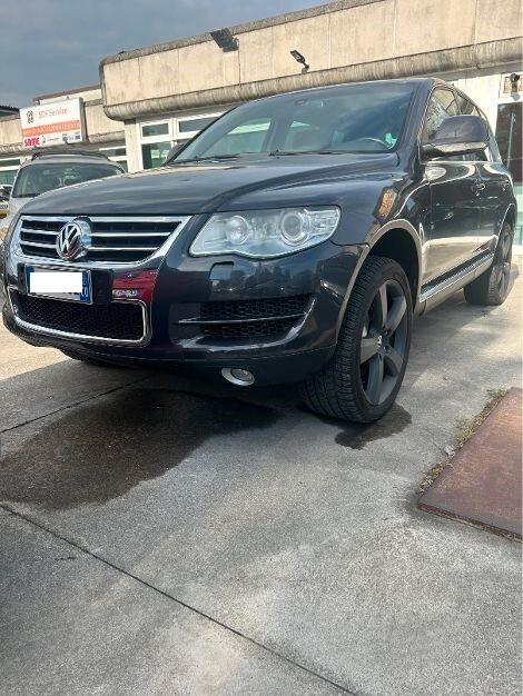 Volkswagen Touareg 3.0/240CV V6 TDI DPF tip.