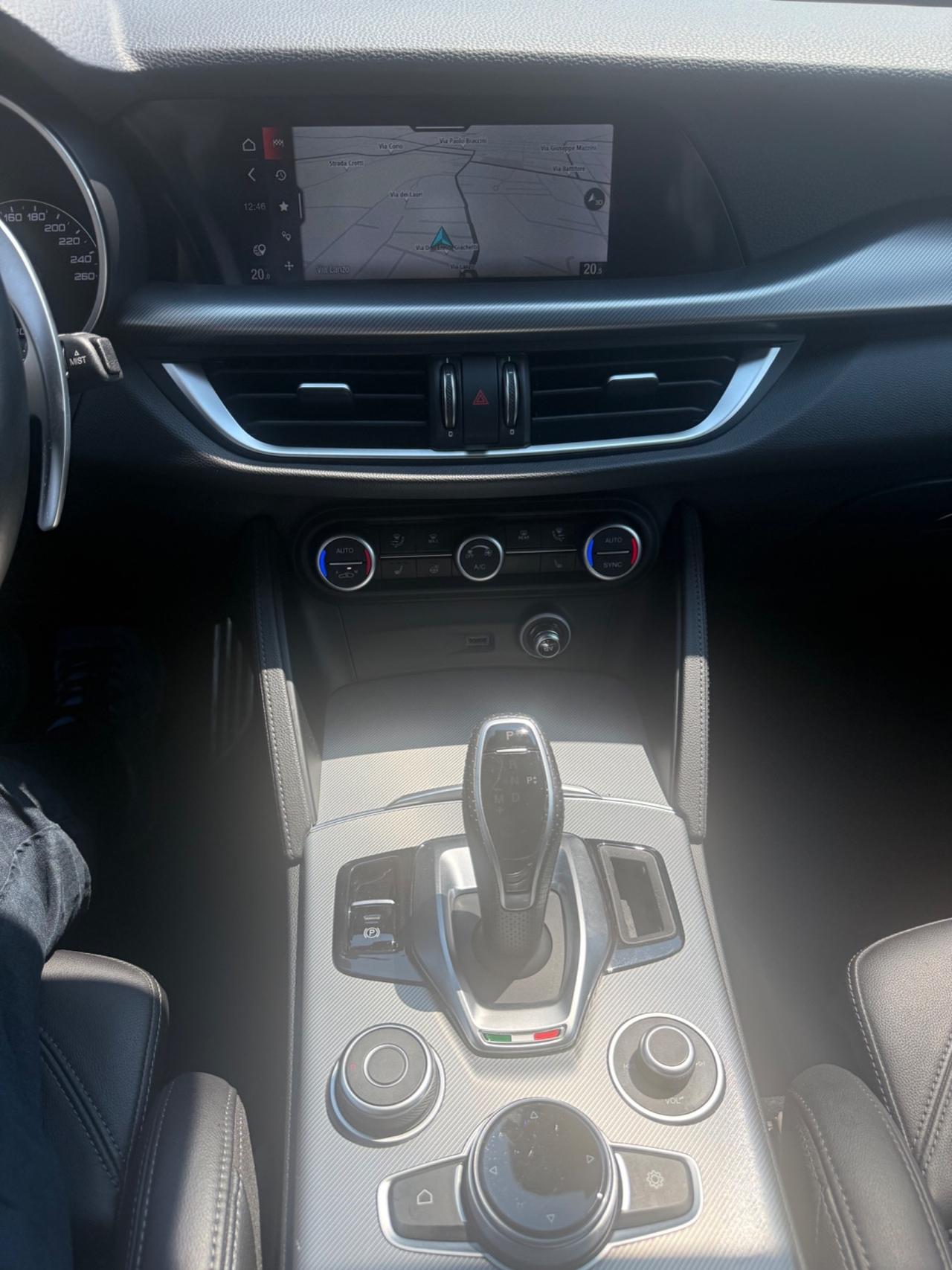 Alfa Romeo Stelvio 2.2 Turbodiesel 210 CV AT8 Q4 Veloce