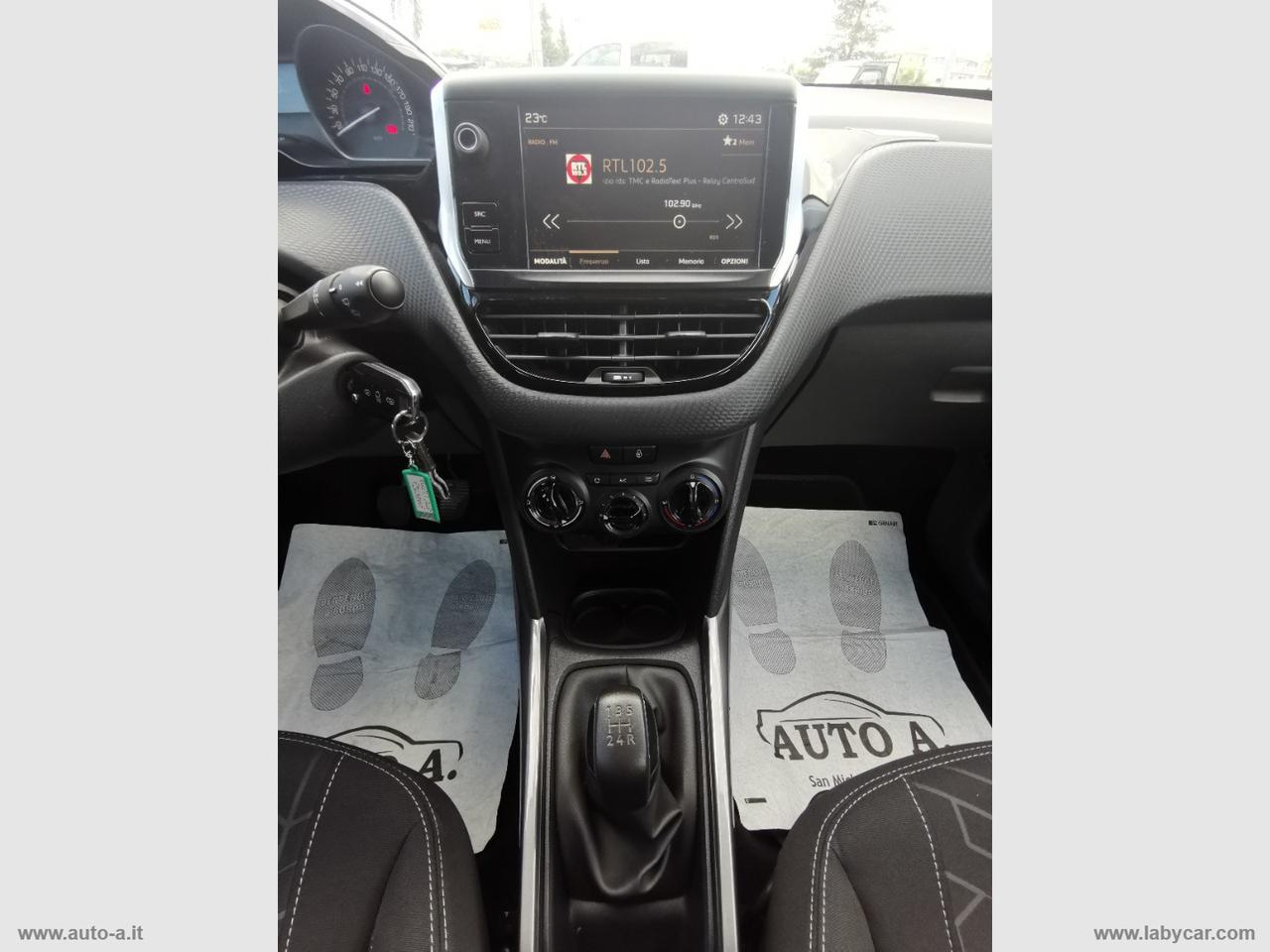 PEUGEOT 2008 BlueHDi 100 Active