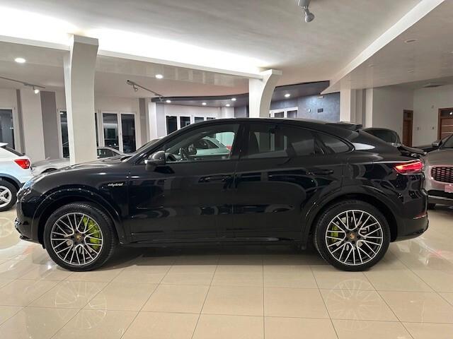 Porsche Cayenne Coupé 3.0 V6 E-Hybrid