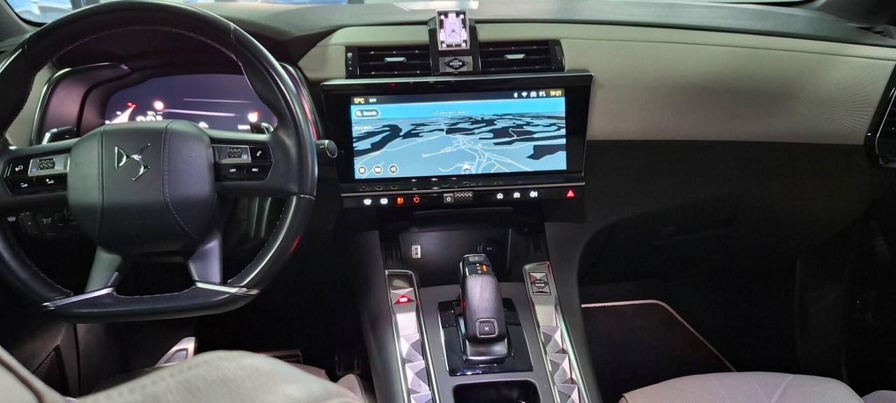 Ds 7 BlueHDi 130 aut. Cerchi 19 Sedili massaggianti