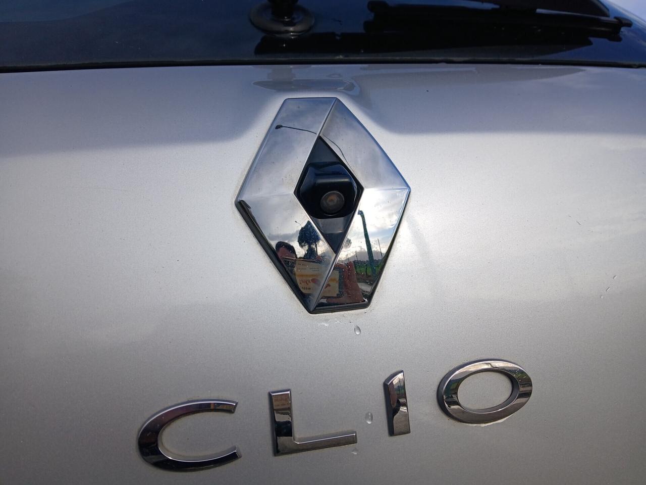 Renault Clio dCi 90 CV 5 porte Duel PARI AL NUOVO